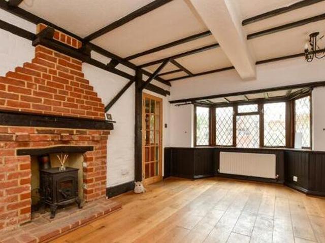 House for sale in Red Hill, Surrey