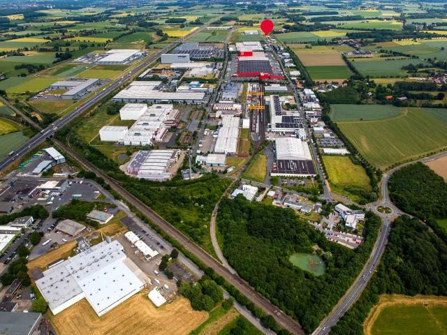 Erdgeschosswohnung kaufen in Gewerbe- und Industriegebiet 