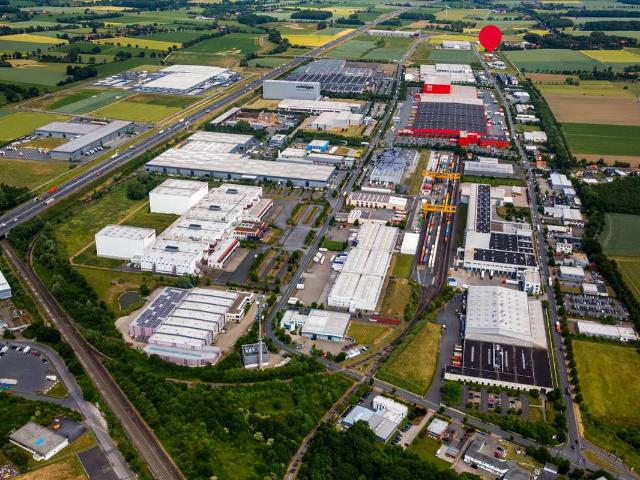 Erdgeschosswohnung kaufen in Gewerbe- und Industriegebiet 