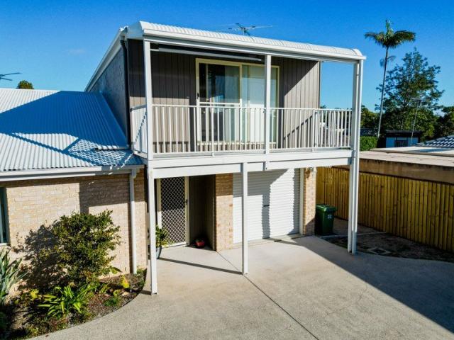 Townhouse for rent in Toombul, Queensland