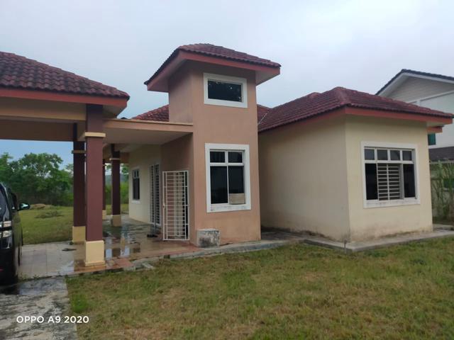 Bungalow for rent in Sendayan Village, Negeri Sembilan