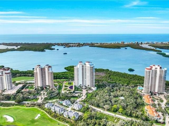 Condo for sale in Bonita Springs