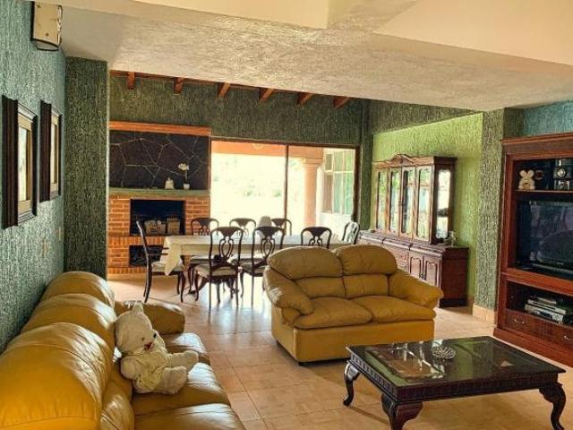 BONITA CASA EN RENTA Y VENTA EN TEQUISQUIAPAN