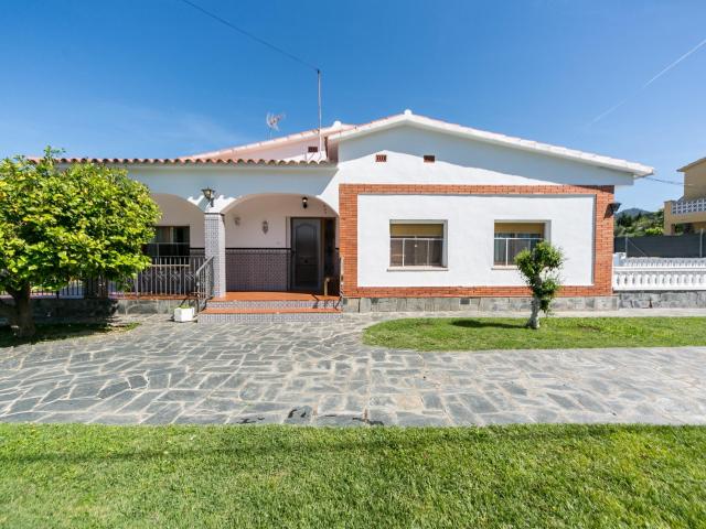 Casa en venta en Olesa De Montserrat
