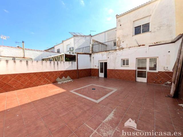 Villa en venta en Villanueva De La Reina