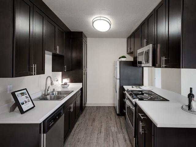 Apartment for rent in Bay Terraces, Bonita