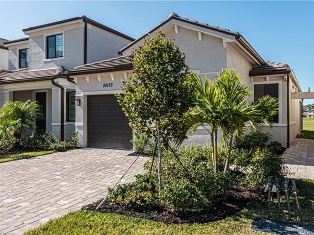 House for sale in Bonita Springs