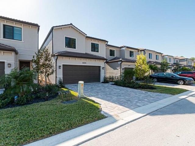 House for sale in Bonita Springs