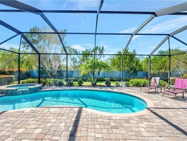 House for sale in Bonita Springs