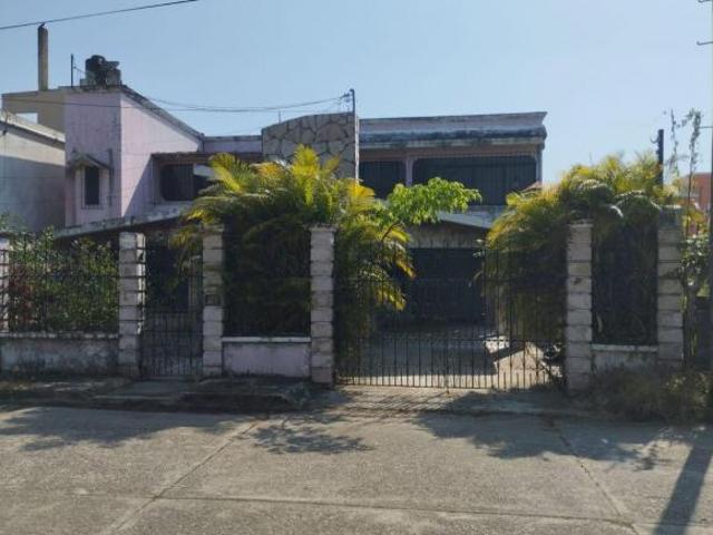 BONITA Y AMPLIA CASA EN NANCHITALDE LAZARO CARDENAS DEL RIO