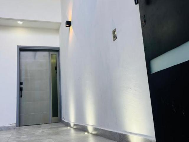 Bonita y elegante casa en los 11 cuartos
