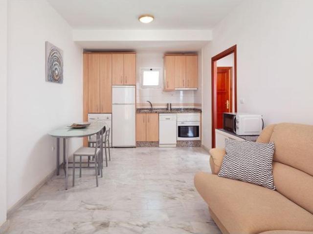 Piso en alquiler en Chaparral, Costa del Sol Occidental