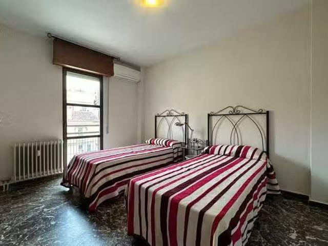 Casa en alquiler en Genil, Comarca de la Vega de Granada