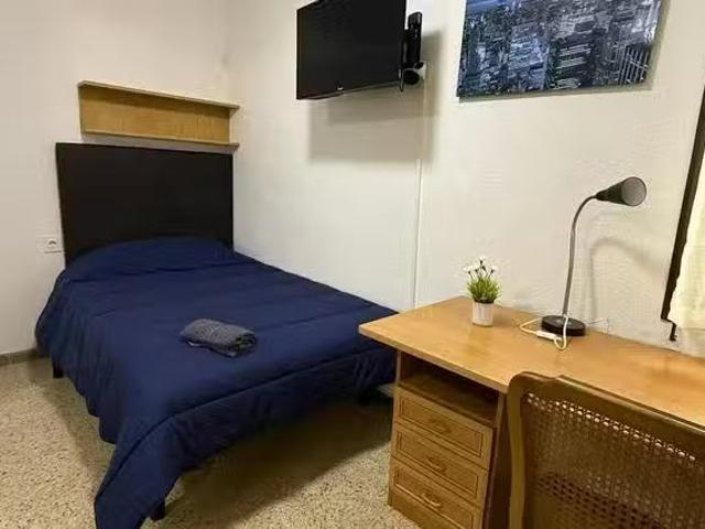 Casa en alquiler en Almeda, Cornellà De Llobregat