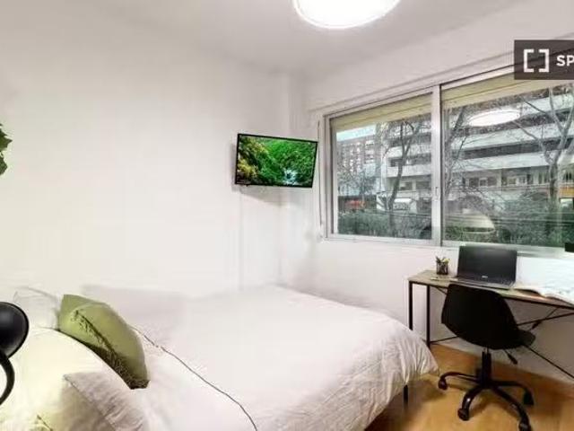 Casa en alquiler en Ciudad Lineal, Madrid