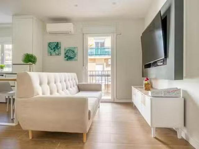 Apartamento en alquiler en Nervión, Sevilla
