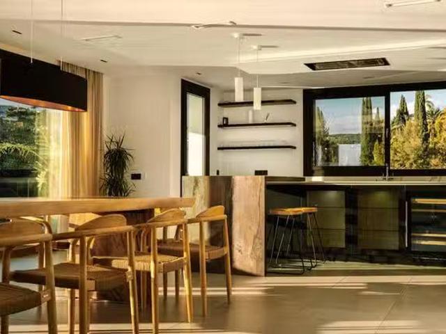 Apartamento en alquiler en La Alquería-El Paraíso, Costa del Sol Occidental