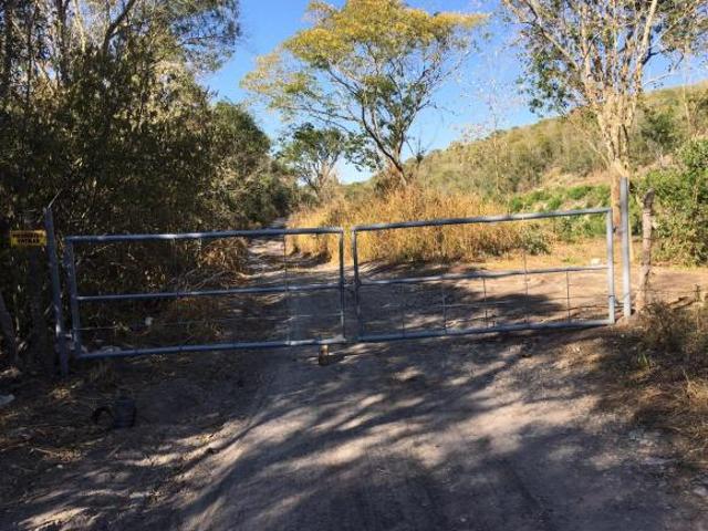 BONITO RANCHO GANADERO CON UNA SUPERFICIE DE 1400 HECTARIAS MUY FERTIL