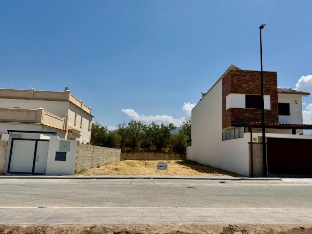 Terreno en venta en Comarca de la Vega de Granada, Andalucía