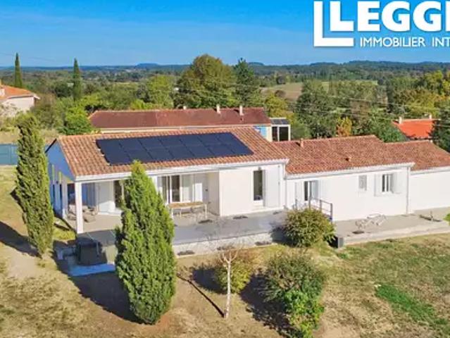 Maison vente à Bonnes, Charente