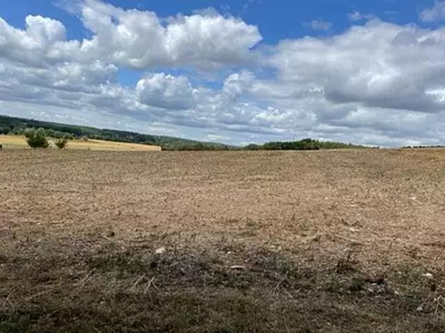 Terrain vente à Poitiers, Bonnes