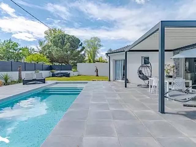 Maison vente à Bordeaux, Bonnetan