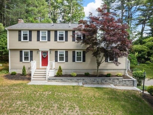 House for sale in Holliston, Massachusetts