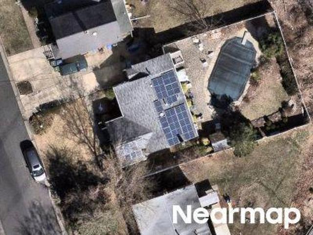 House for sale in Edison, New Jersey