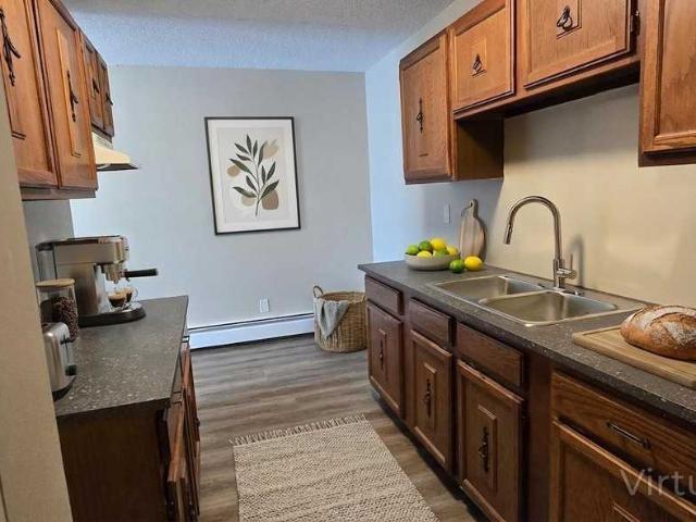 Apartment for rent in Wedgewood, Alberta