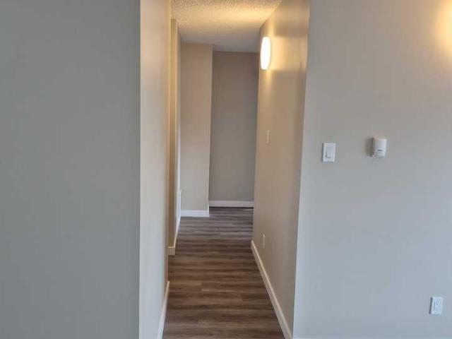 Apartment for rent in Wedgewood, Alberta