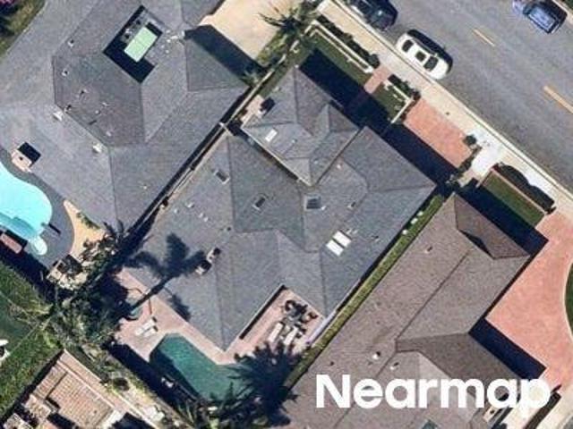House for sale in Corona Del Mar, California