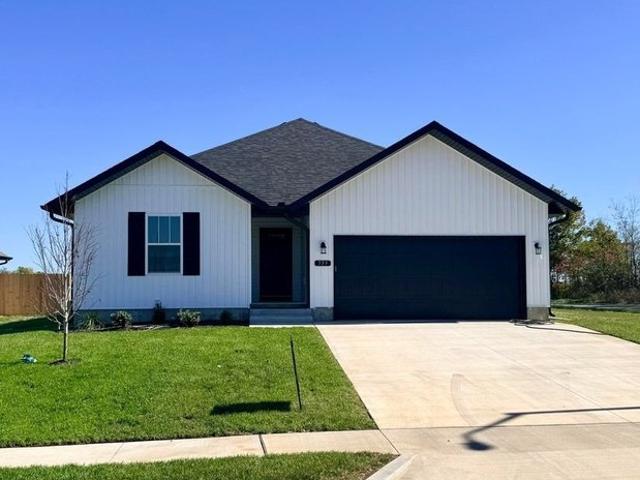 House for sale in Bonnie, Illinois