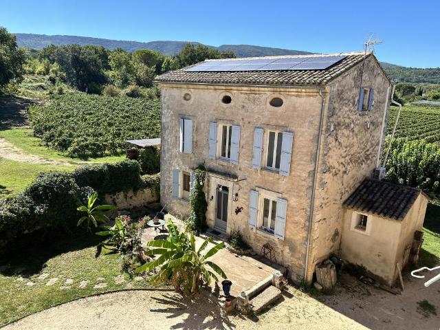 Ferme vente à Bonnieux, Vaucluse