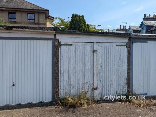 Park Home for rent in Bonnington, City of Edinburgh