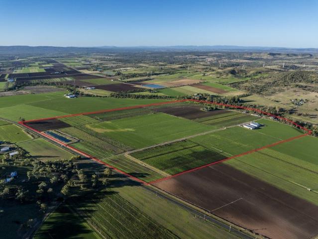Cottage for sale in Upper Tenthill, Queensland
