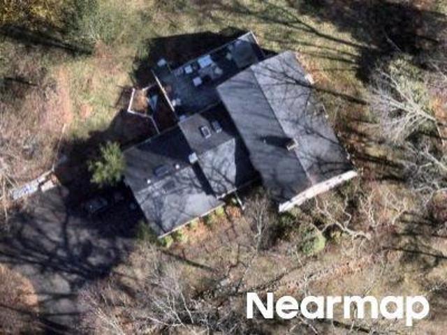 House for sale in Brookfield