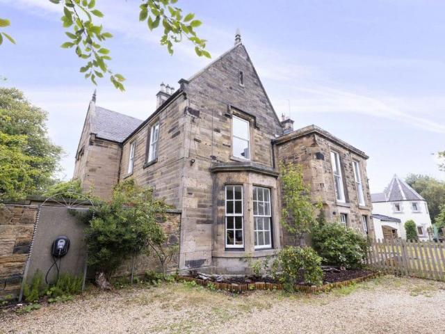 Apartment for rent in Maxton, Scotland
