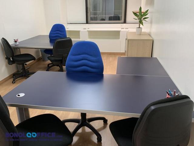 Ufficio in affitto a Municipio 8 di Milano, Milano