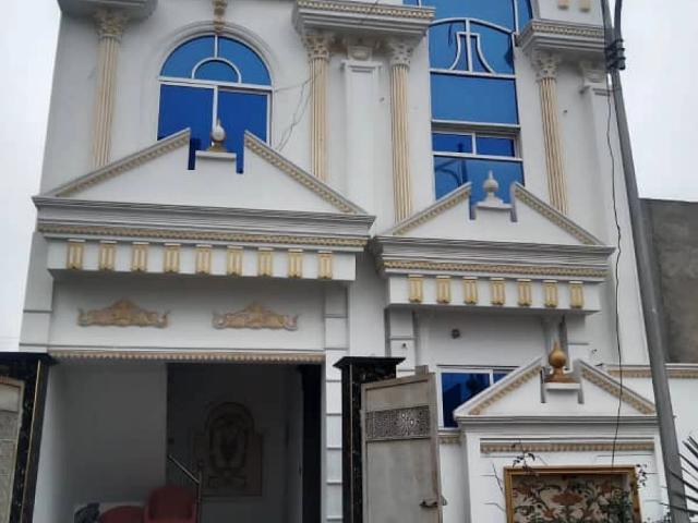 House for sale in یوحنا آباد, لاہور ڈویژن
