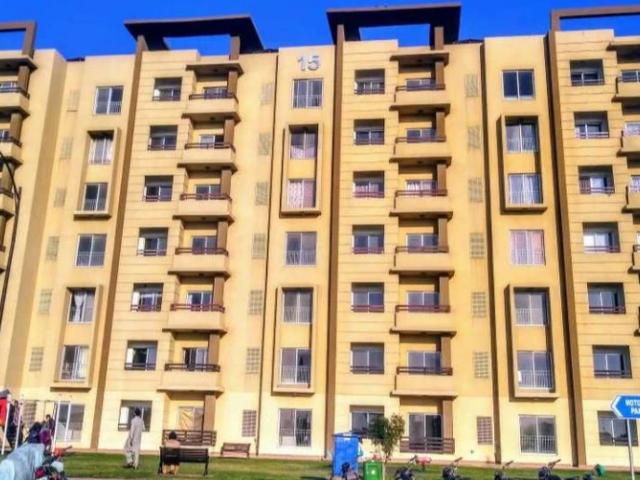 Commercial for sale in ضلع ملیر, کراچی ڈویژن
