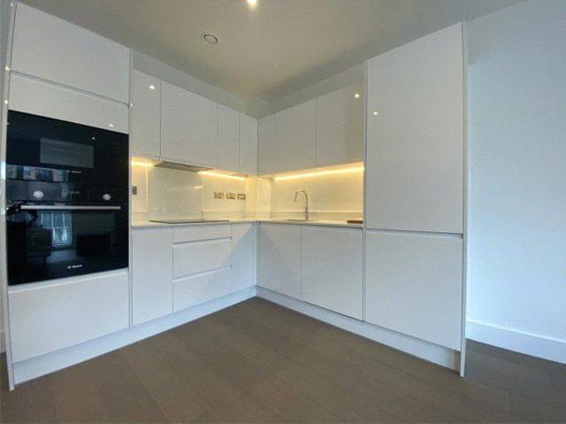 Apartment for rent in London Borough of Ealing, Greater London