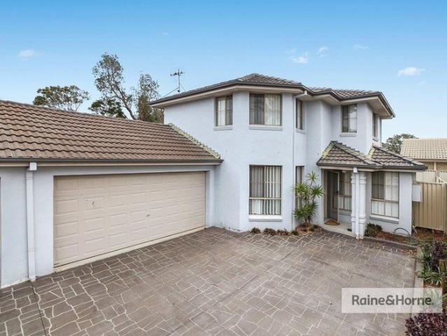 Townhouse for rent in Gosford, New South Wales