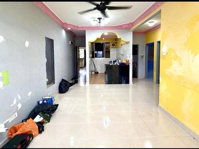 Apartment for sale in Langat, Selangor