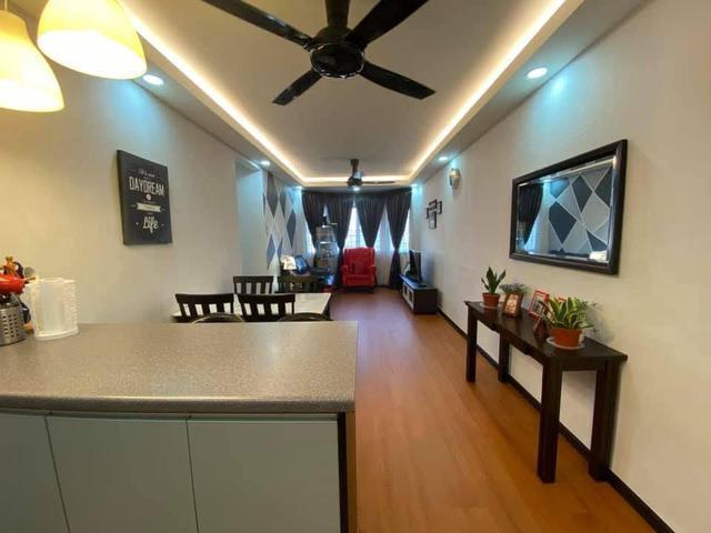 Condominium for sale in Petaling, Subang Jaya