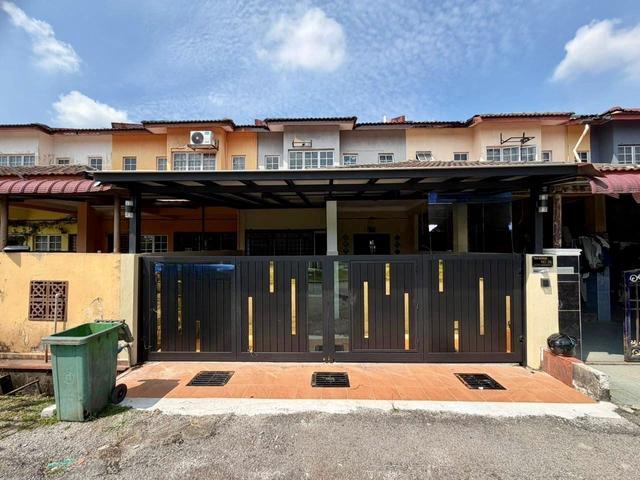 Terraced House for sale in Bandaraya Klang, Klang