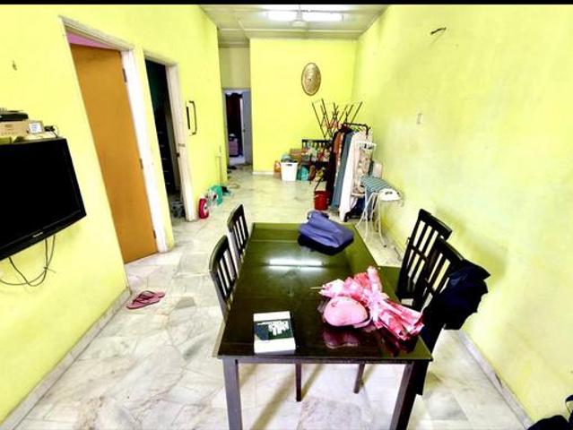 Townhouse for sale in Country Heights Damansara, Kuala Lumpur