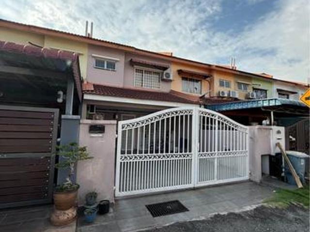 Terraced House for sale in Jenjarom, Selangor