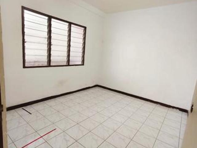 Flat for sale in Semenyih, Majlis Perbandaran Kajang