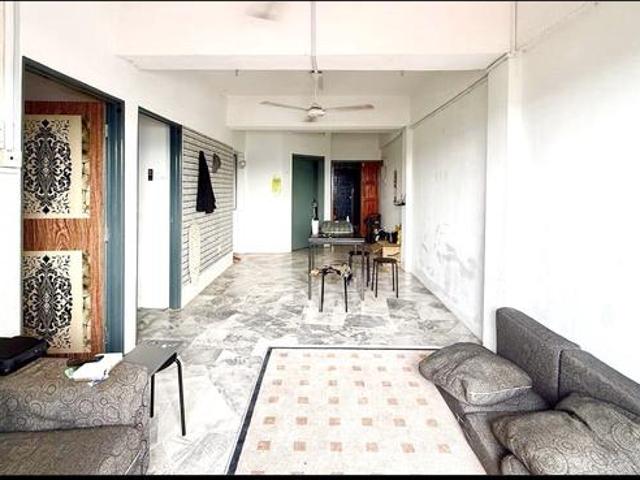 Apartment for sale in Kajang, Langat