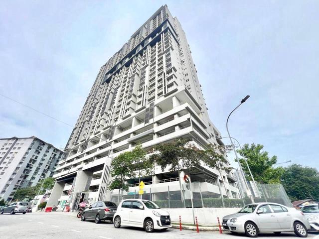 Serviced Residence for sale in Country Heights Damansara, Kuala Lumpur